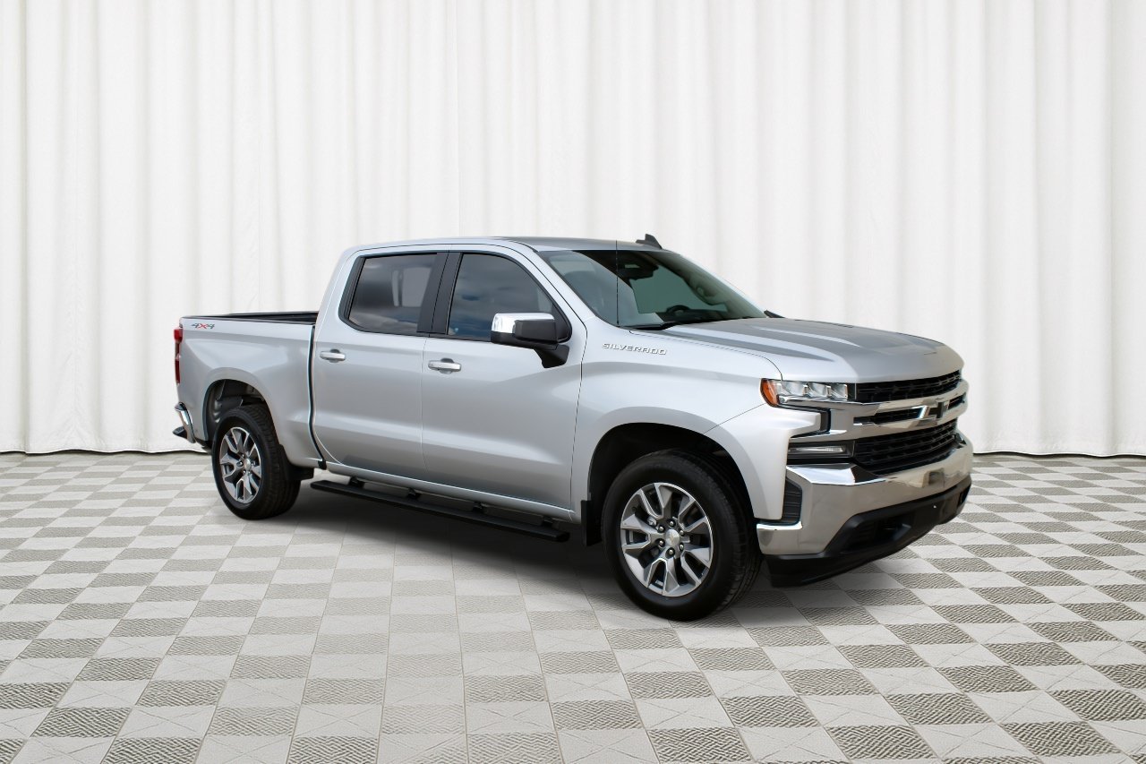 Used 2021 Silver Ice Metallic Chevrolet LT image 1