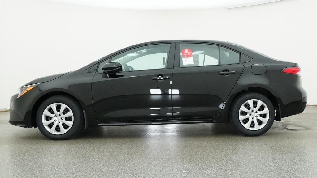 New 2027 Inked Toyota LE image 2