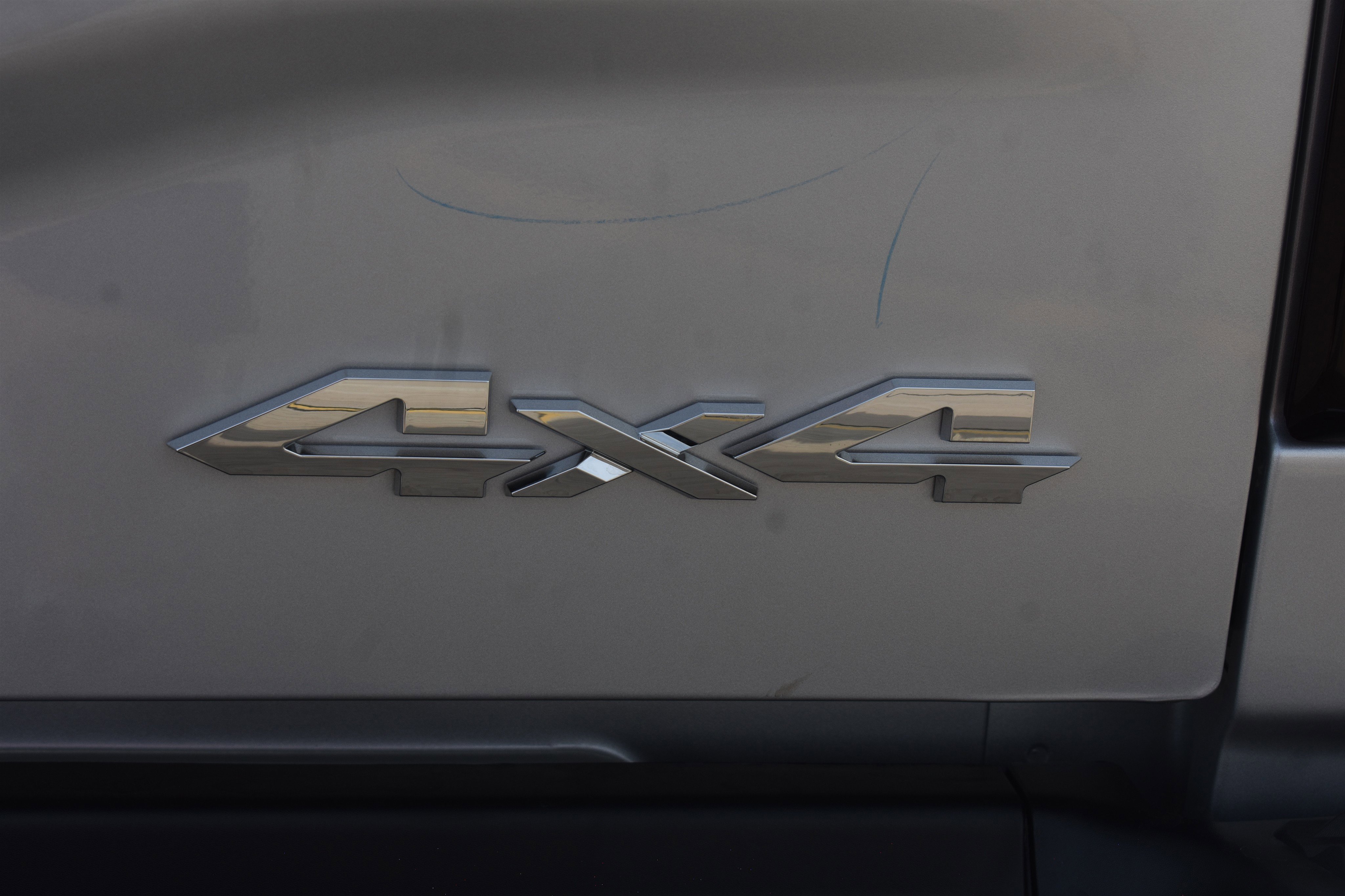 New 2026 Silver-Zynith Exterior Paint RAM Tradesman image 7