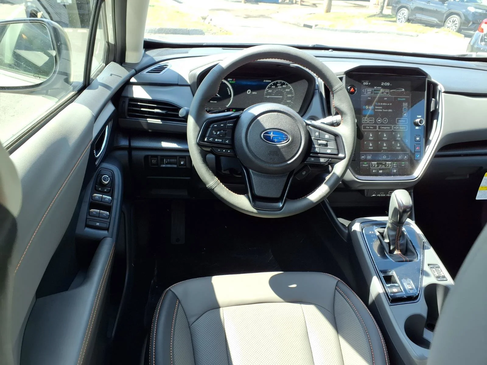 New 2026 CRYSTAL WHITE PEARL Subaru Limited Hybrid image 3