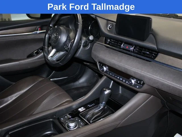 Used 2018 Soul Red Crystal Mazda Signature image 25