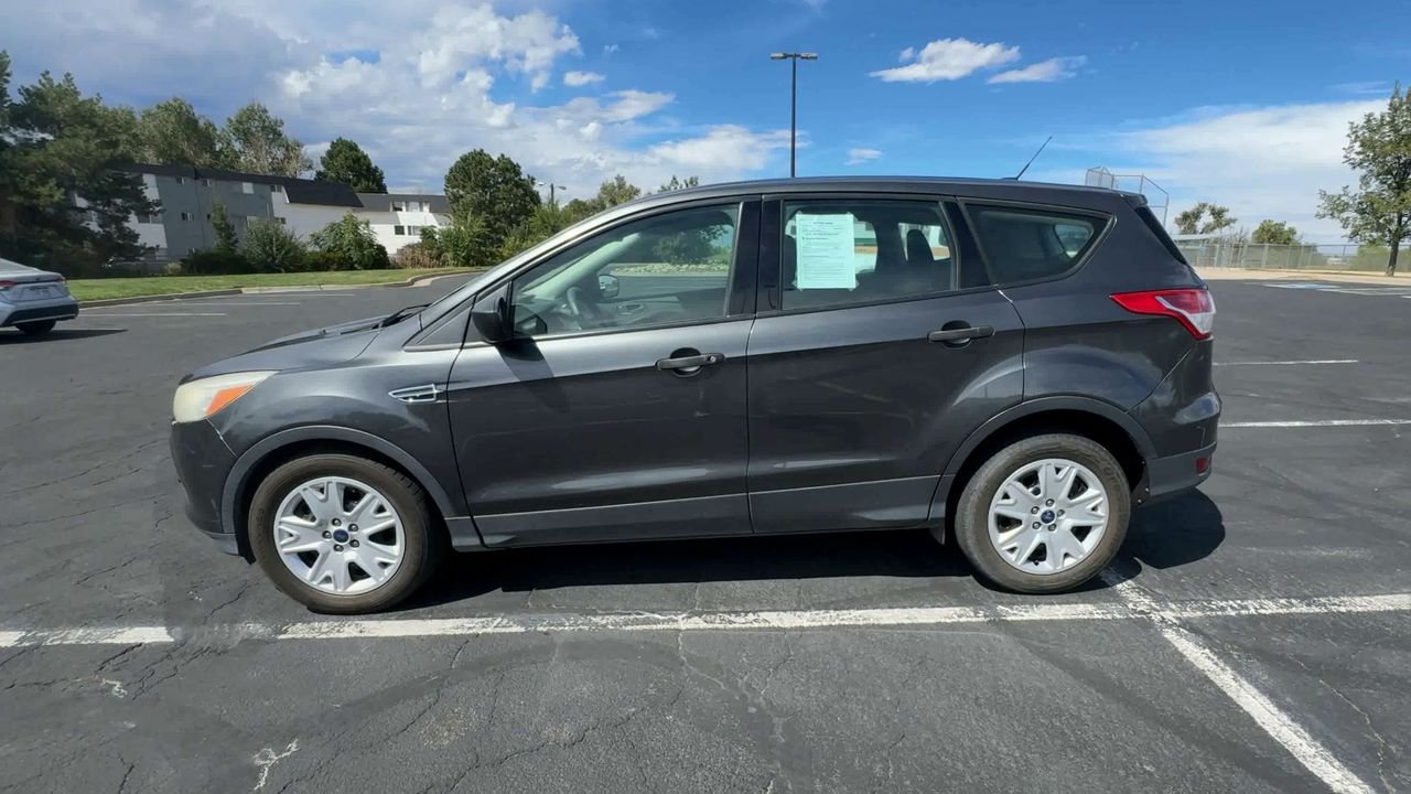 2016 Ford Escape S photo 4
