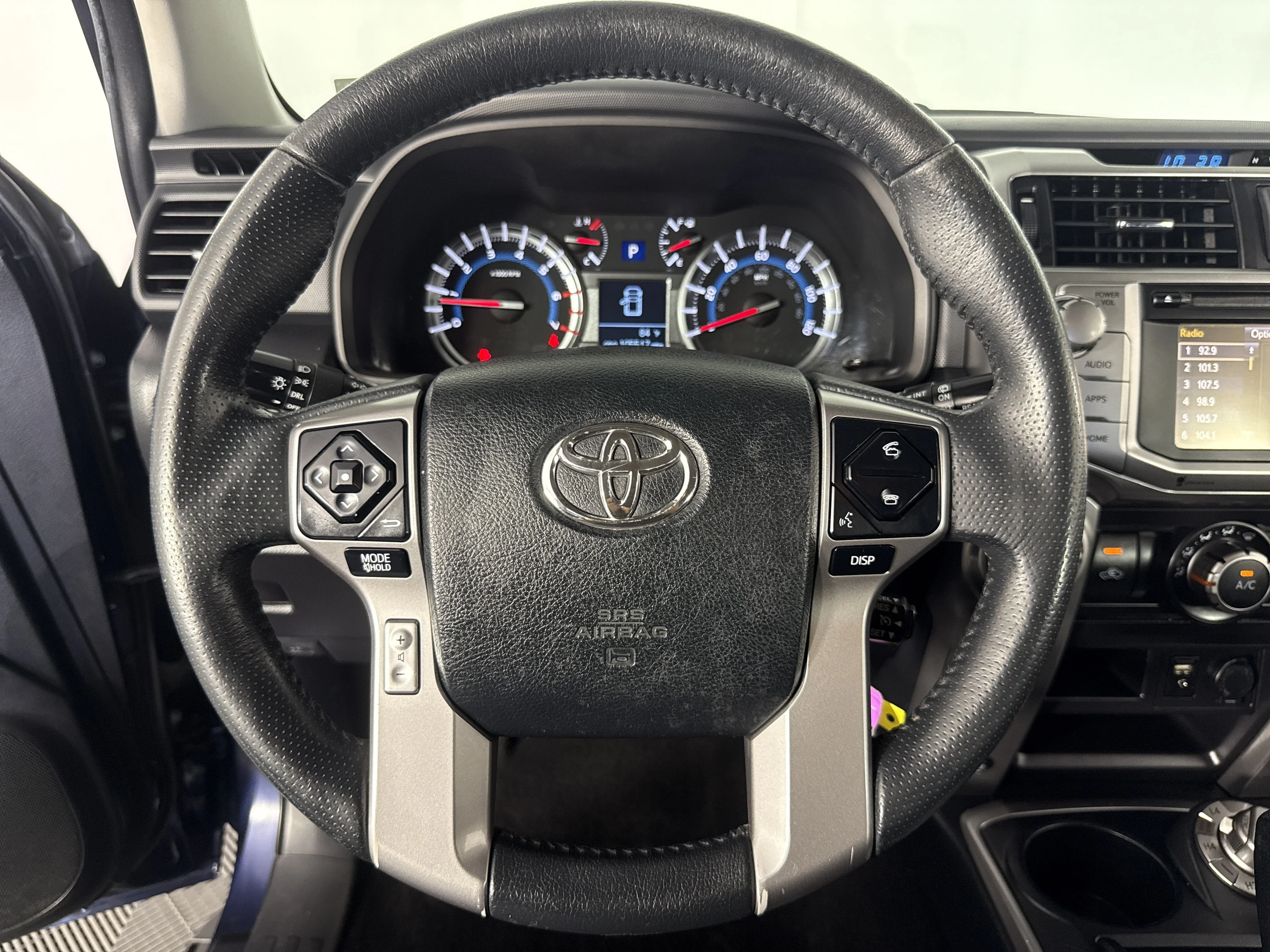 Used 2017 Nautical Blue Metallic Toyota SR5 image 24