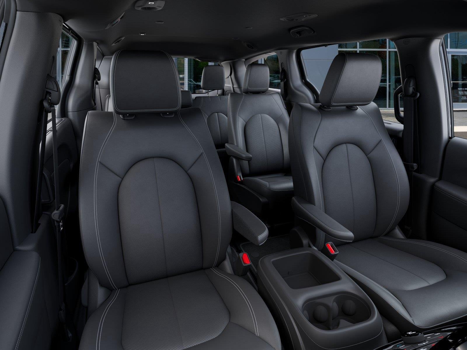 New 2026 Diamond Black Crystal Pearl-Coat Exterior Paint Chrysler Select image 16