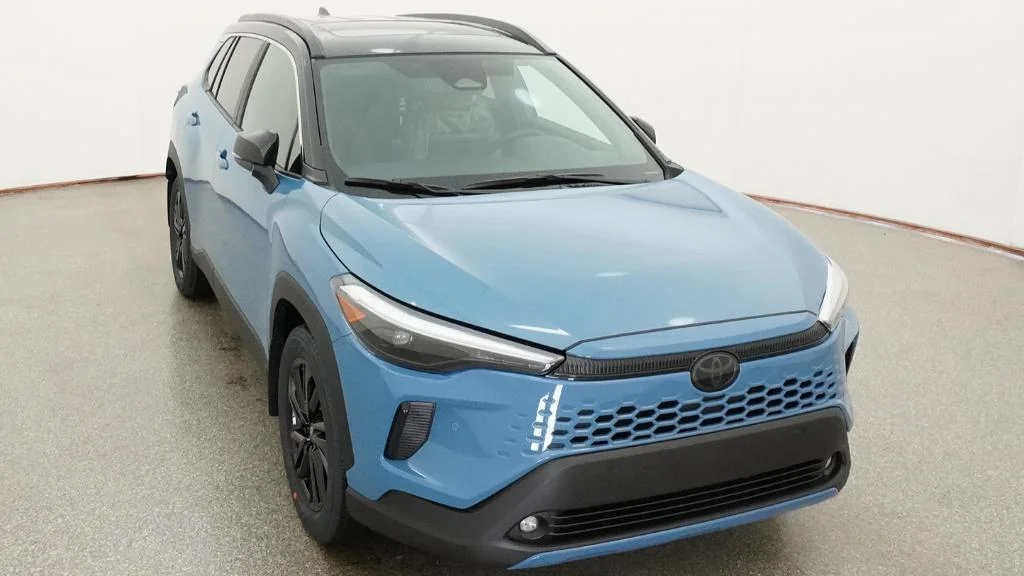 New 2026 Cavalry Blue with Jet Black roof Toyota Hybrid XSE image 57