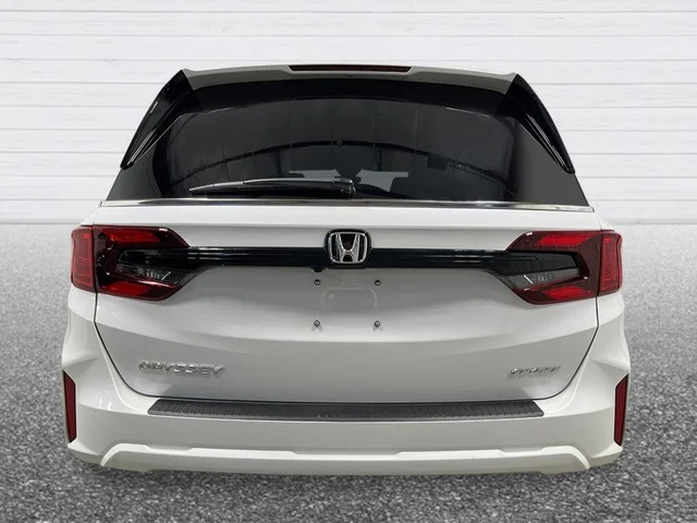 New 2026 Platinum White Pearl Honda Sport-L image 5