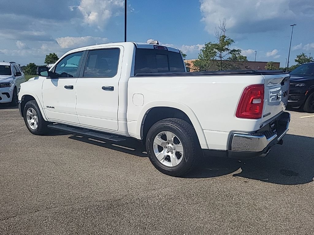 Used 2025 White Ram Big Horn/Lone Star image 3