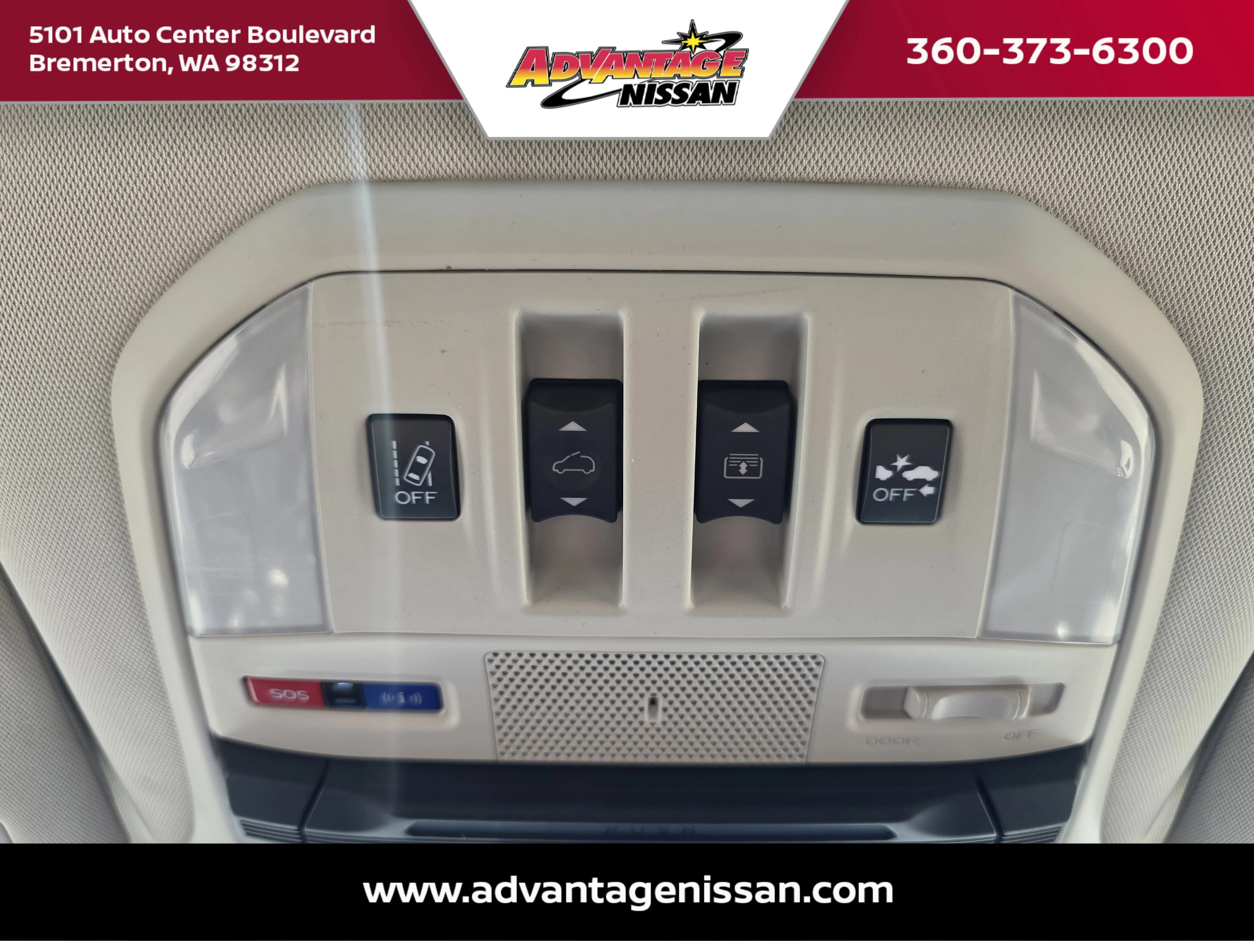 Used 2019 Crystal White Pearl Subaru Touring image 30