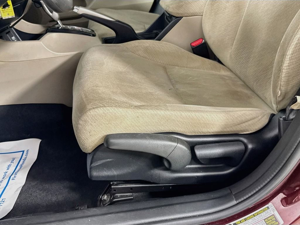 Used 2013 Crimson Pearl Honda LX image 21