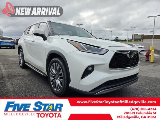 Used 2021 White Toyota Platinum image 1