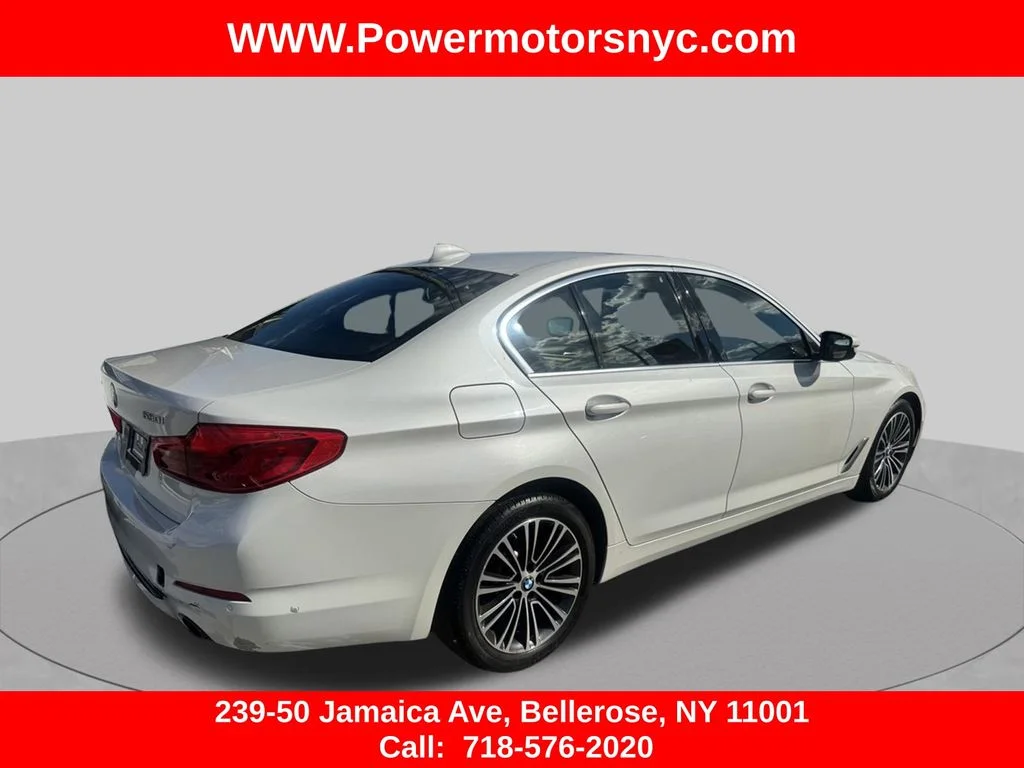 Used 2020 White BMW 530i xDrive image 7