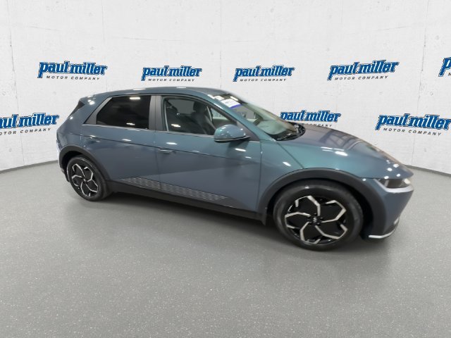 Certified Used 2023 Teal Hyundai SE image 13
