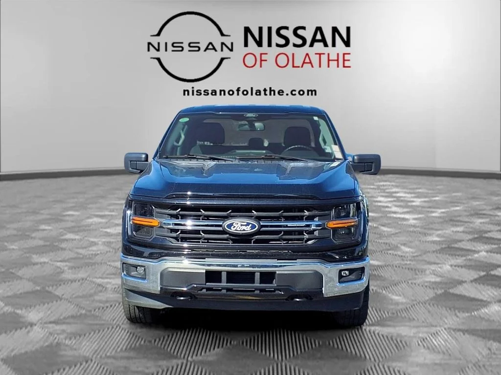Used 2024 Black Ford XLT image 30
