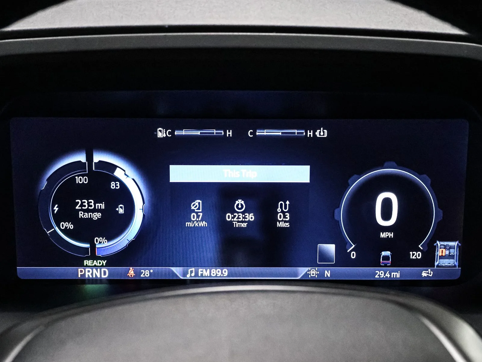2025 Ford F-150 Lightning Flash - Photo 40