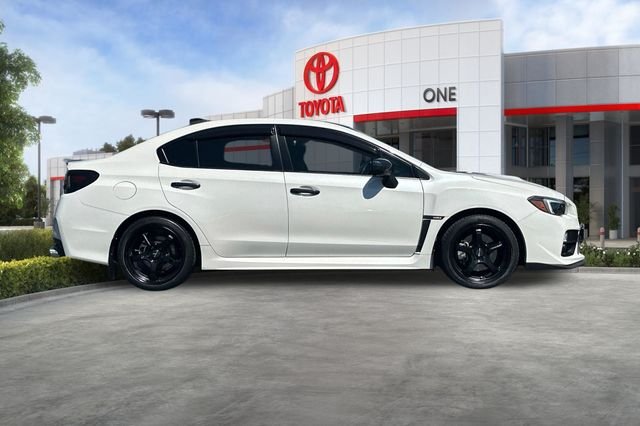 Used 2017 White Subaru Base image 3