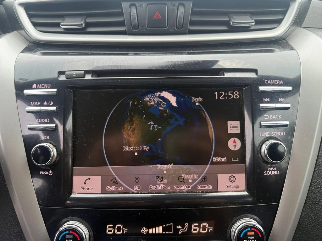 Used 2021 Gray Nissan SL image 12