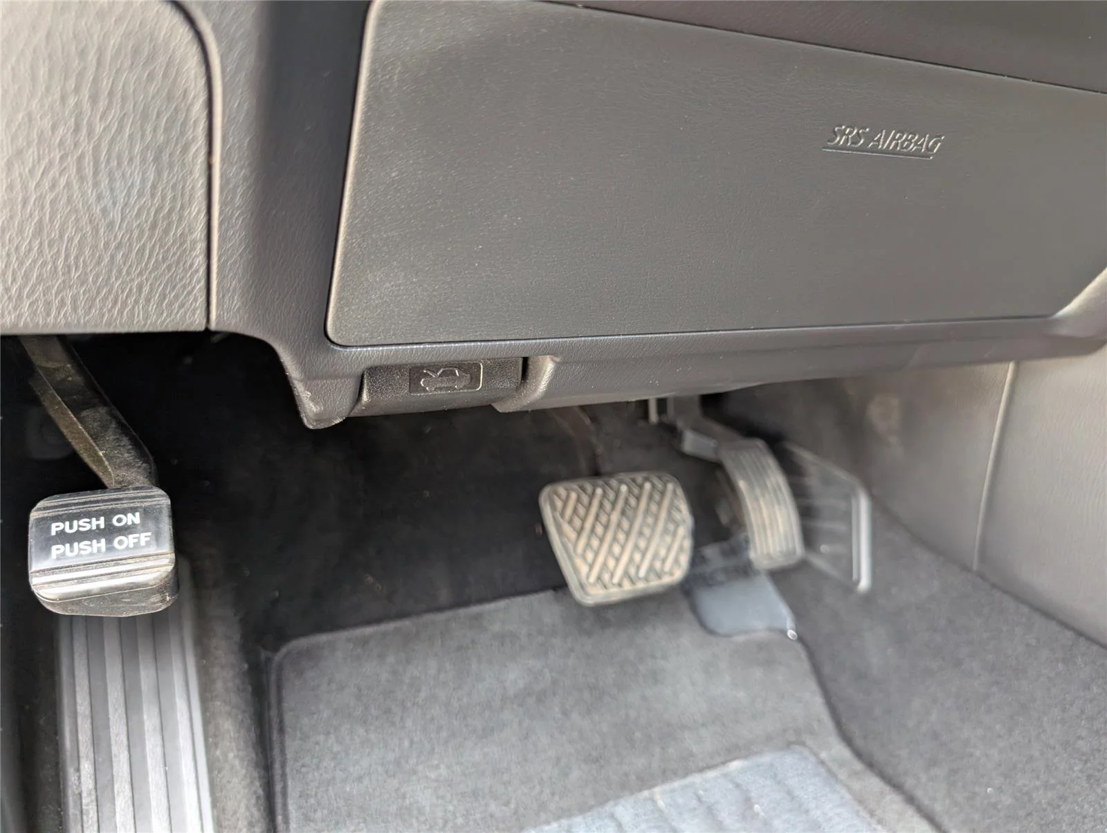 Used 2024 Anthracite Gray INFINITI LUXE image 15