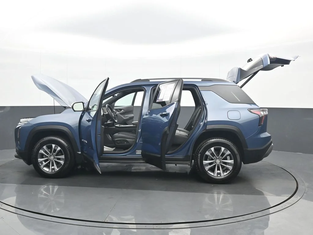 Used 2025 Blue Chevrolet LT image 37