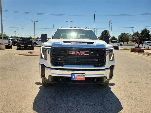 New 2026 Summit White GMC Pro DRW image 8