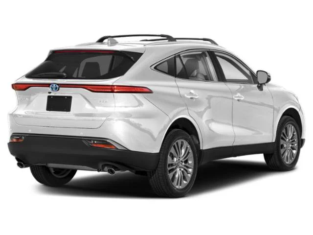 Used 2024 Wind Chill Pearl Toyota XLE image 2