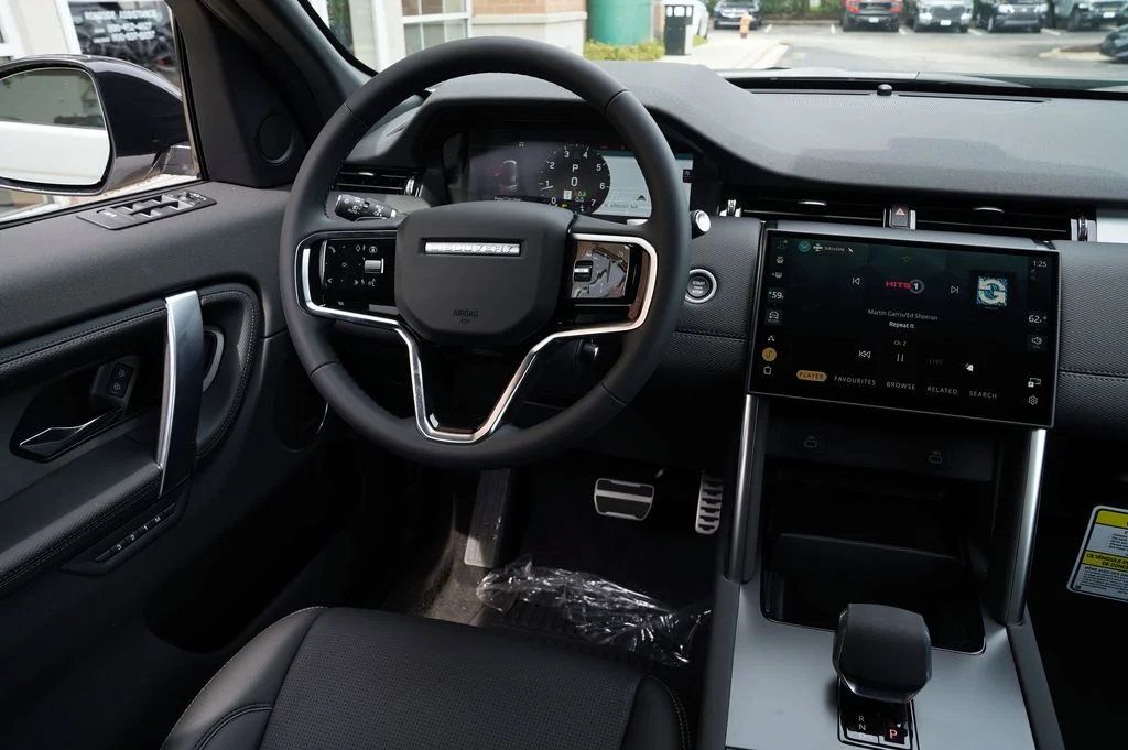 New 2026 Fuji White Land Rover Landmark image 15