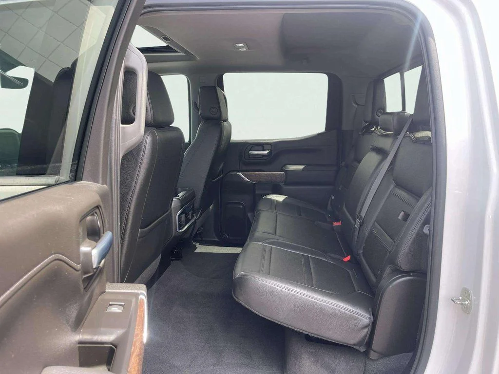 Used 2020 White Frost Tricoat GMC Denali image 25
