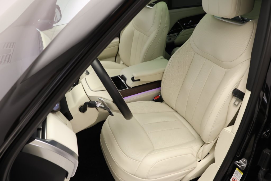 Certified Used 2023 Santorini Black Metallic Land Rover SE image 31