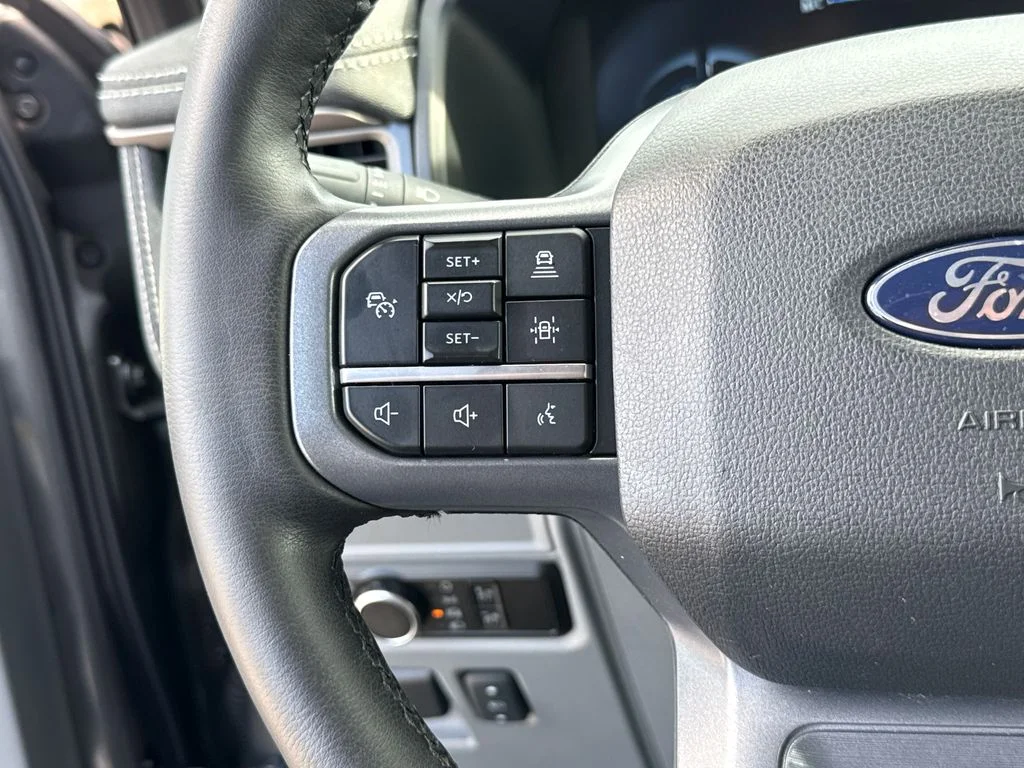 Certified Used 2025 Gray Ford Flash image 16