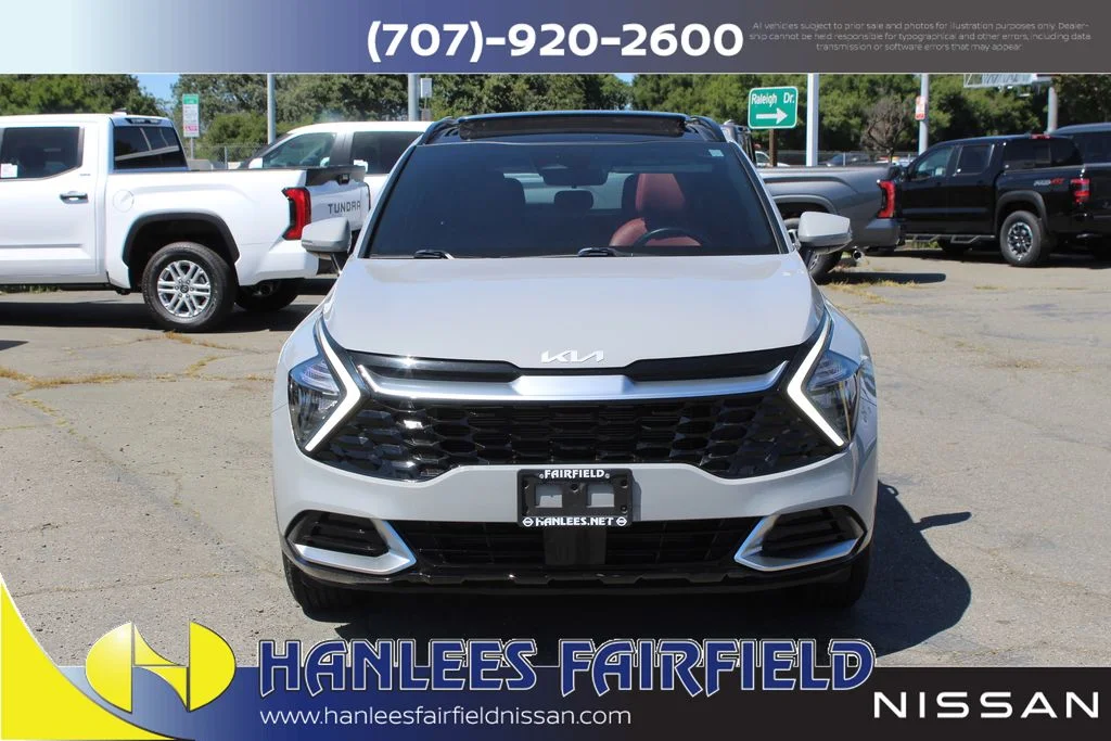 Used 2023 Gray Kia SX image 4