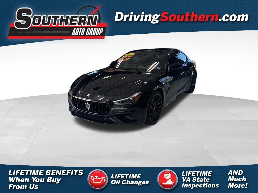 2023 Maserati Ghibli Modena's photo
