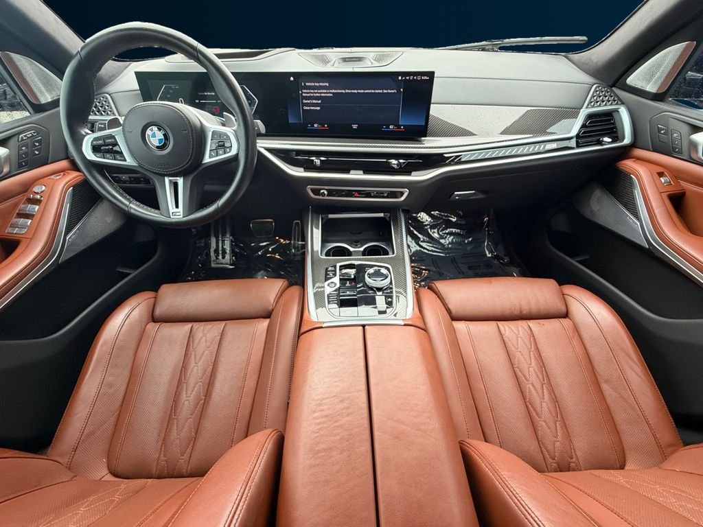 Used 2023 Black BMW M60i image 12