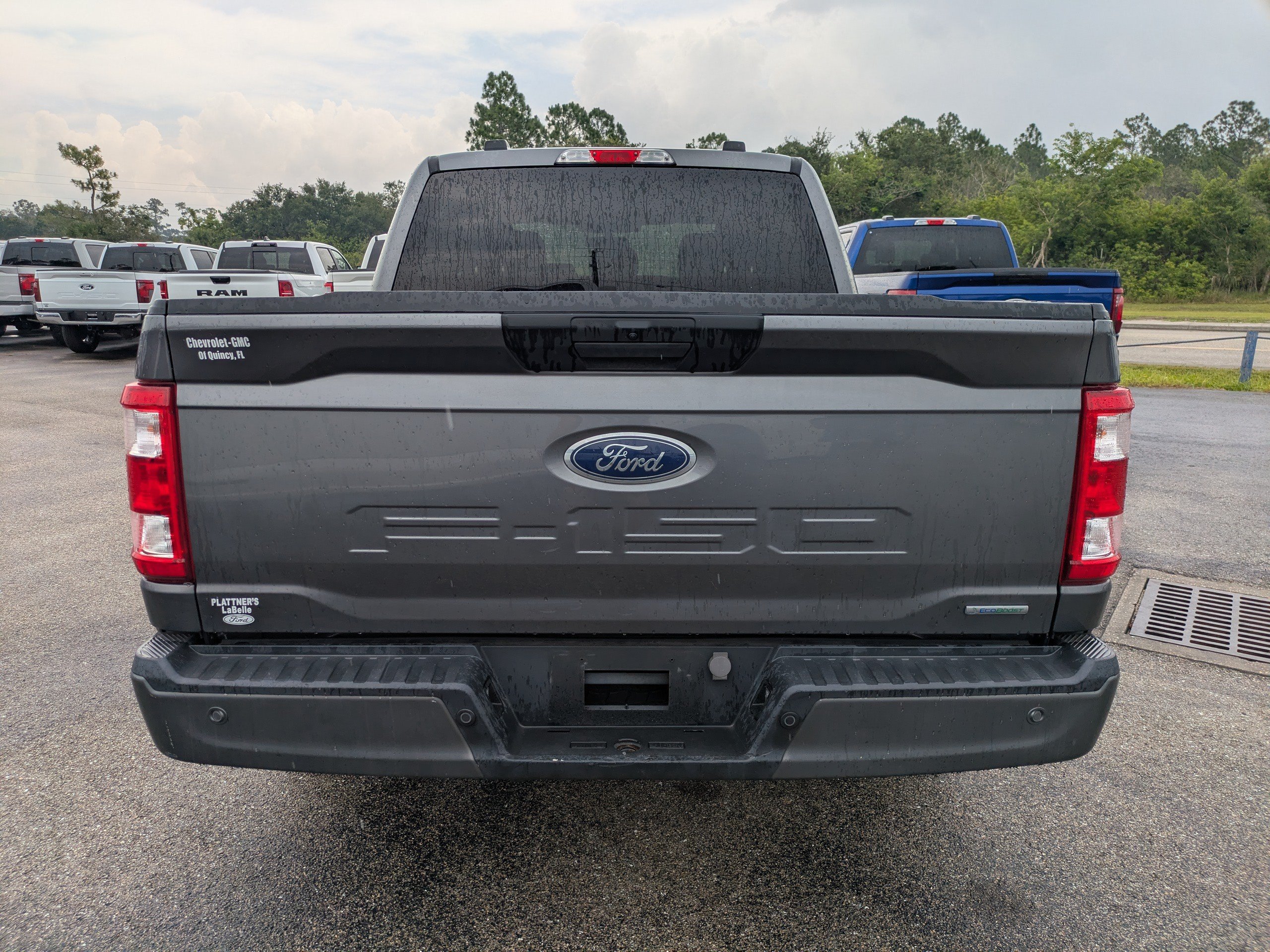 Used 2023  Ford XL image 5
