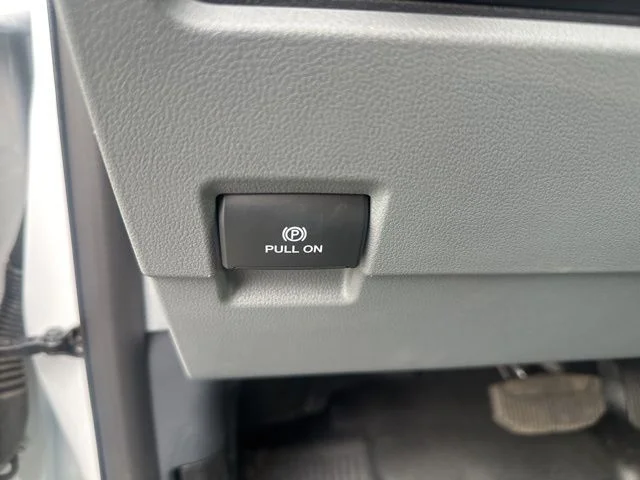 Used 2024 White Ford XL image 34