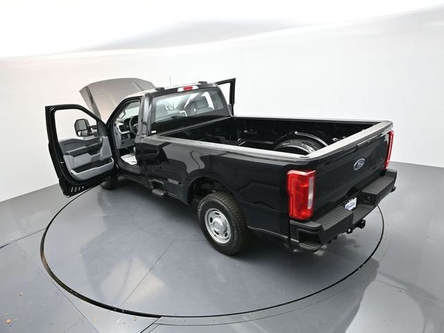 Used 2026 Black Ford XL image 38