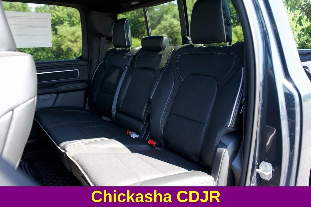 2026 RAM 1500 Laramie - Photo 17