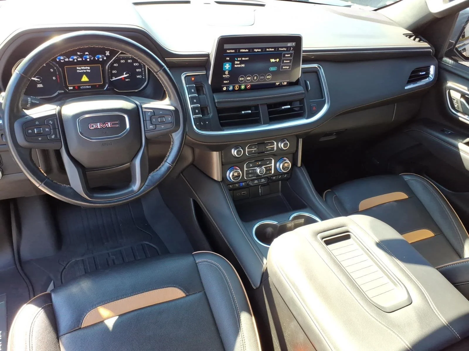 Used 2021 Dark Sky Metallic GMC AT4 image 21