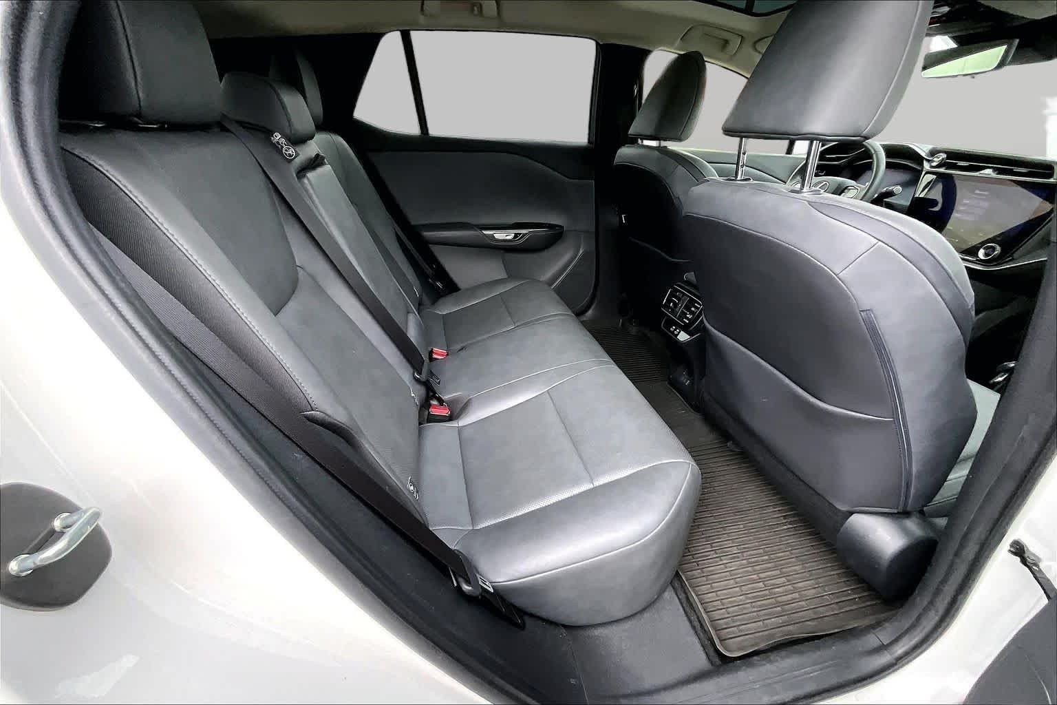 Certified Used 2023 EMINENT WHITE PEARL Lexus Premium image 21