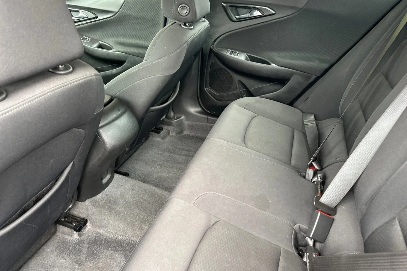 Used 2022 Silver Ice Metallic Chevrolet LS image 12
