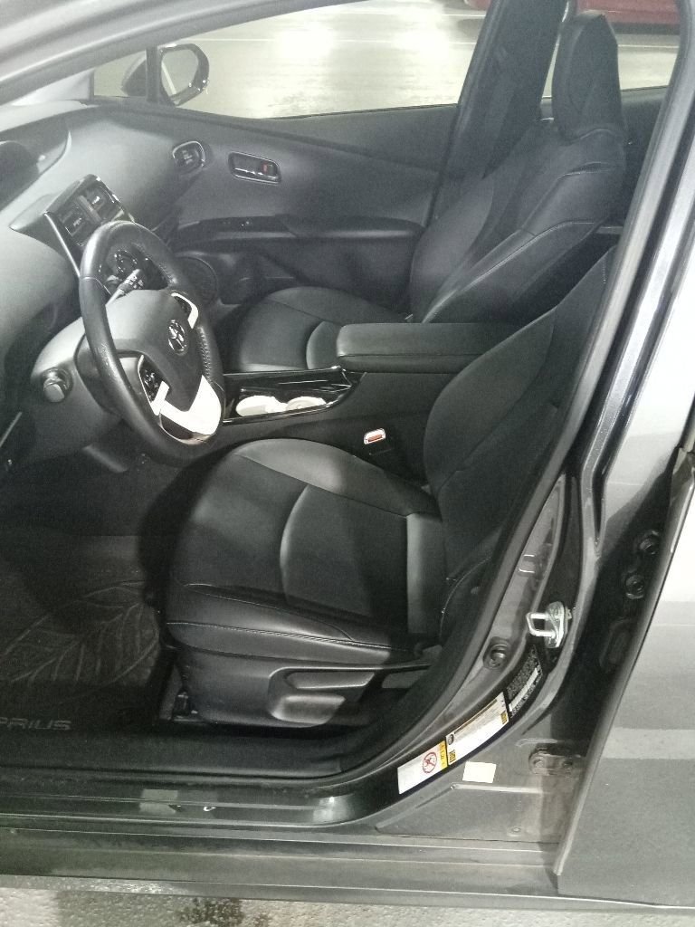Used 2016 Magnetic Gray Metallic Toyota Three Touring image 9
