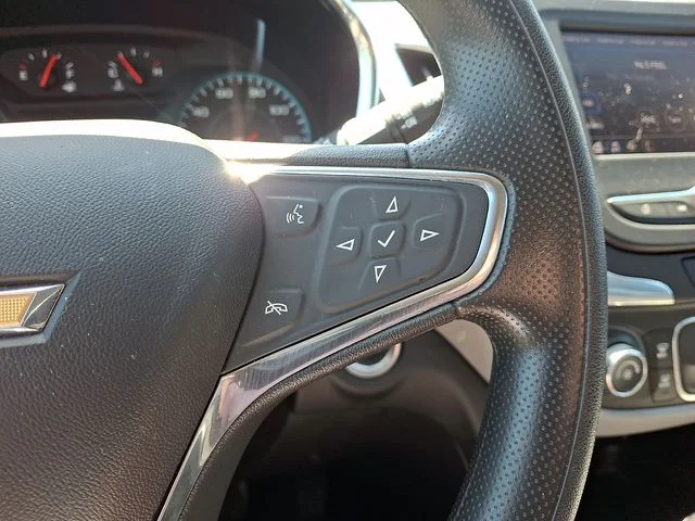 Used 2020 Summit White Chevrolet LS image 20