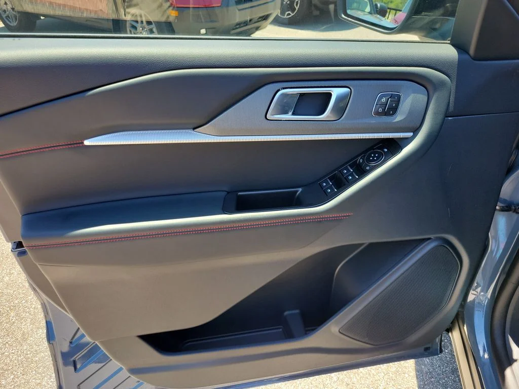 New 2026 Vapor Blue Metallic Ford ST-Line image 14