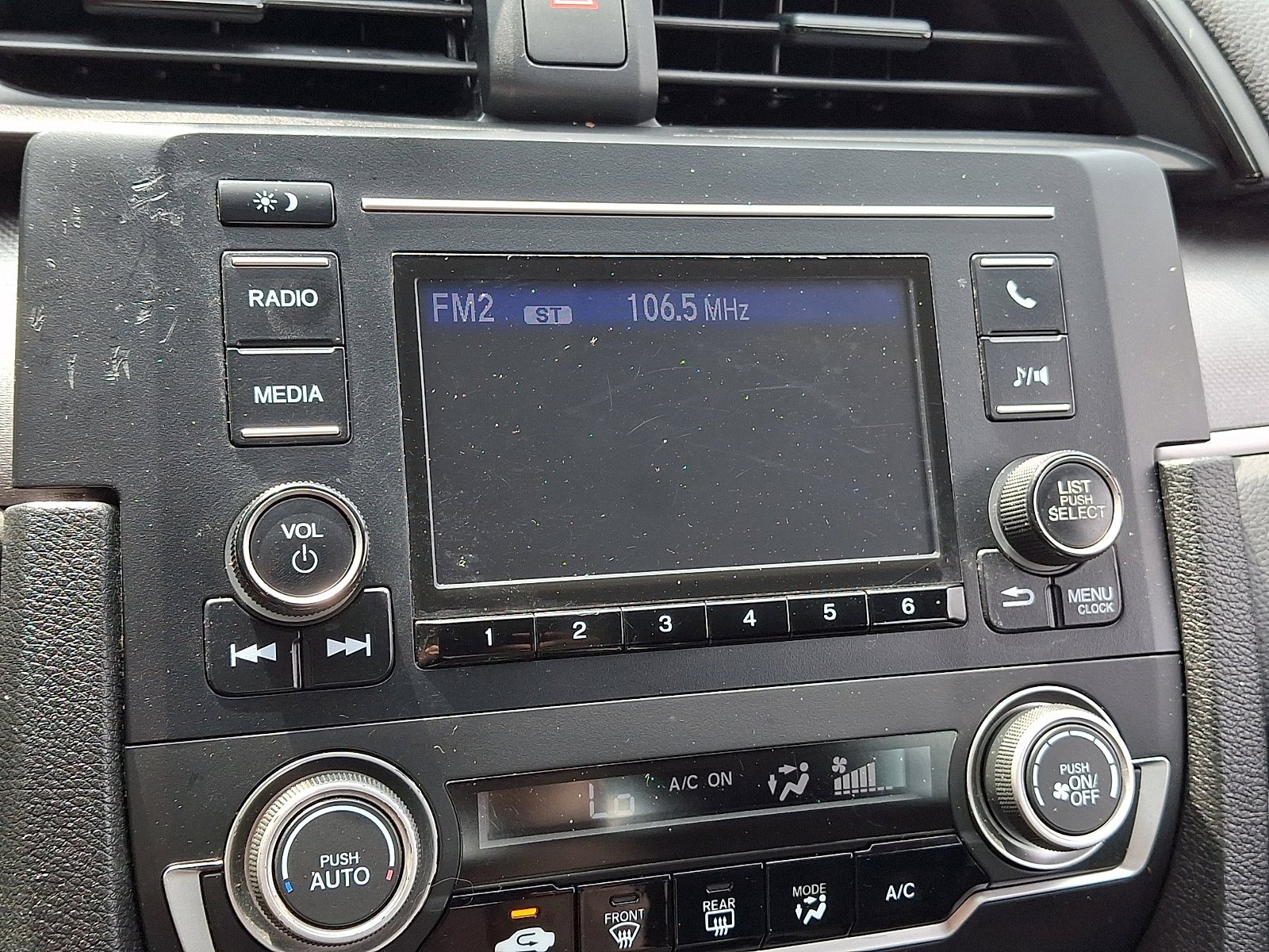2017 Honda Civic LX - Photo 15