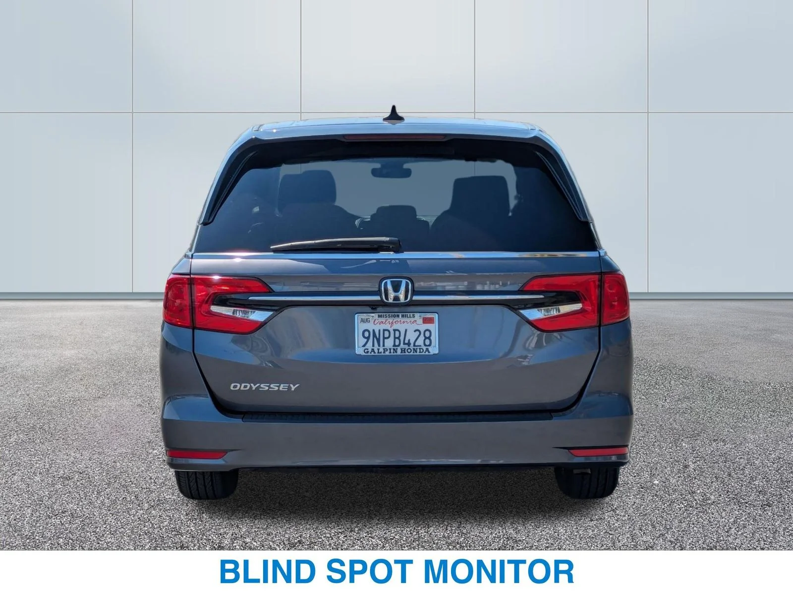 Used 2024 Gray Honda EX-L image 8
