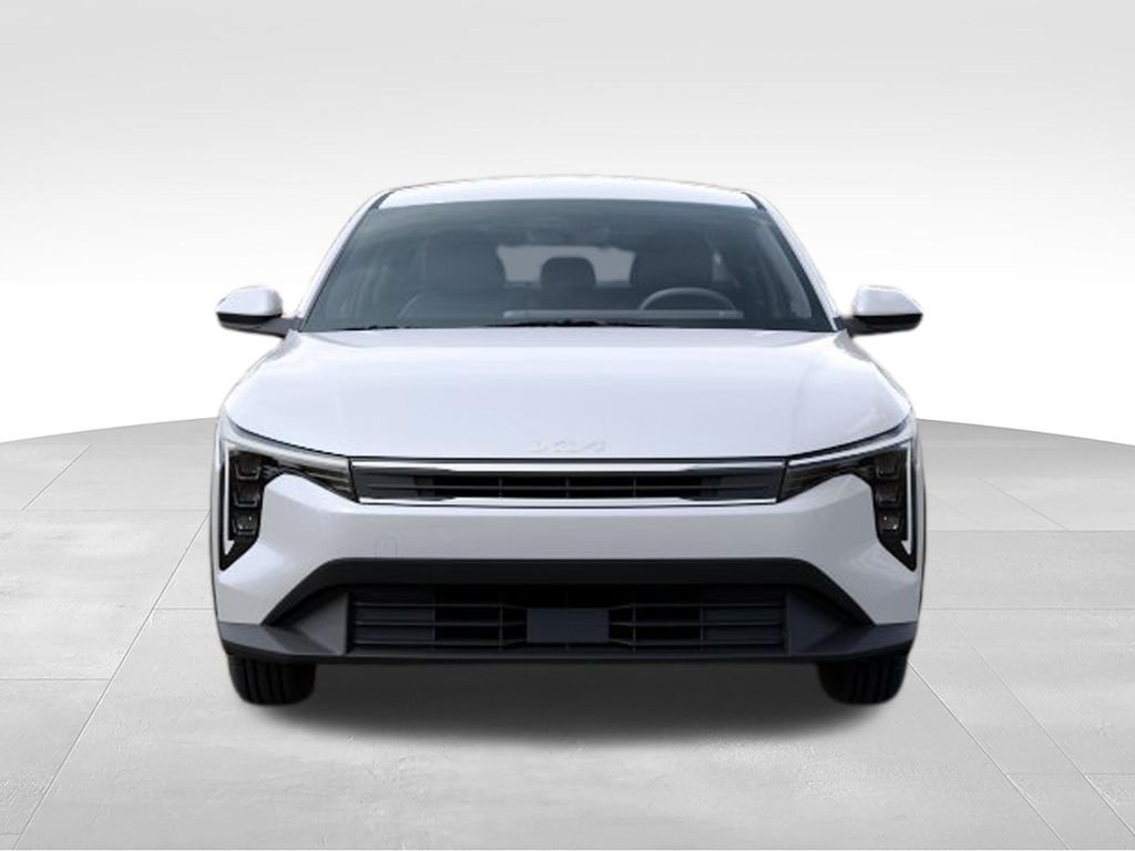 New 2026 Snow White Pearl Kia LXS image 2