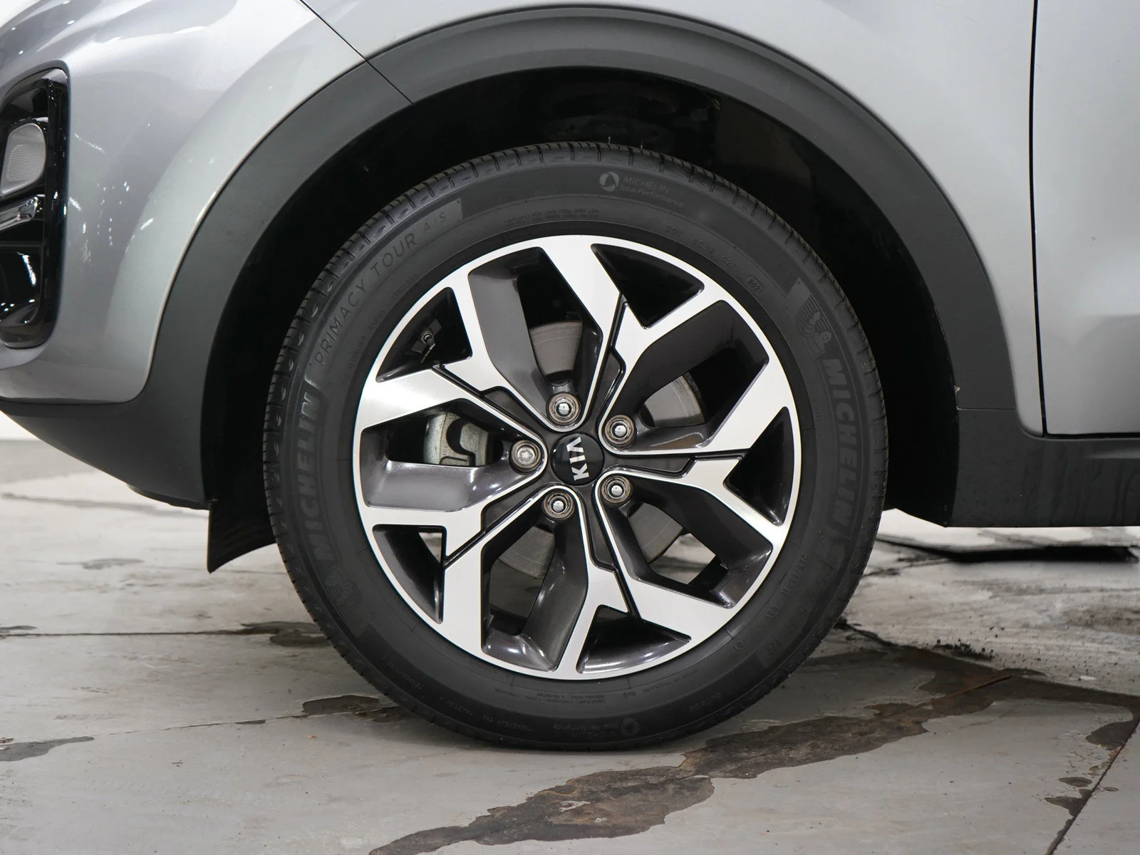 Used 2022 Steel Gray Kia EX AWD Technology Package image 32