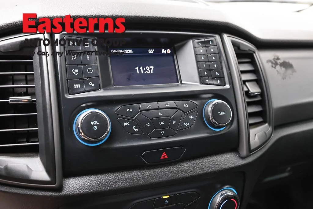 Used 2022 White Ford XL image 18