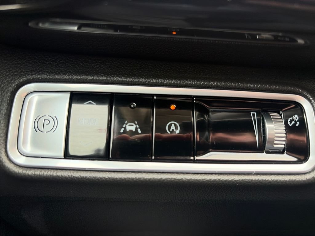 Used 2025 Gray Buick Sport Touring image 22