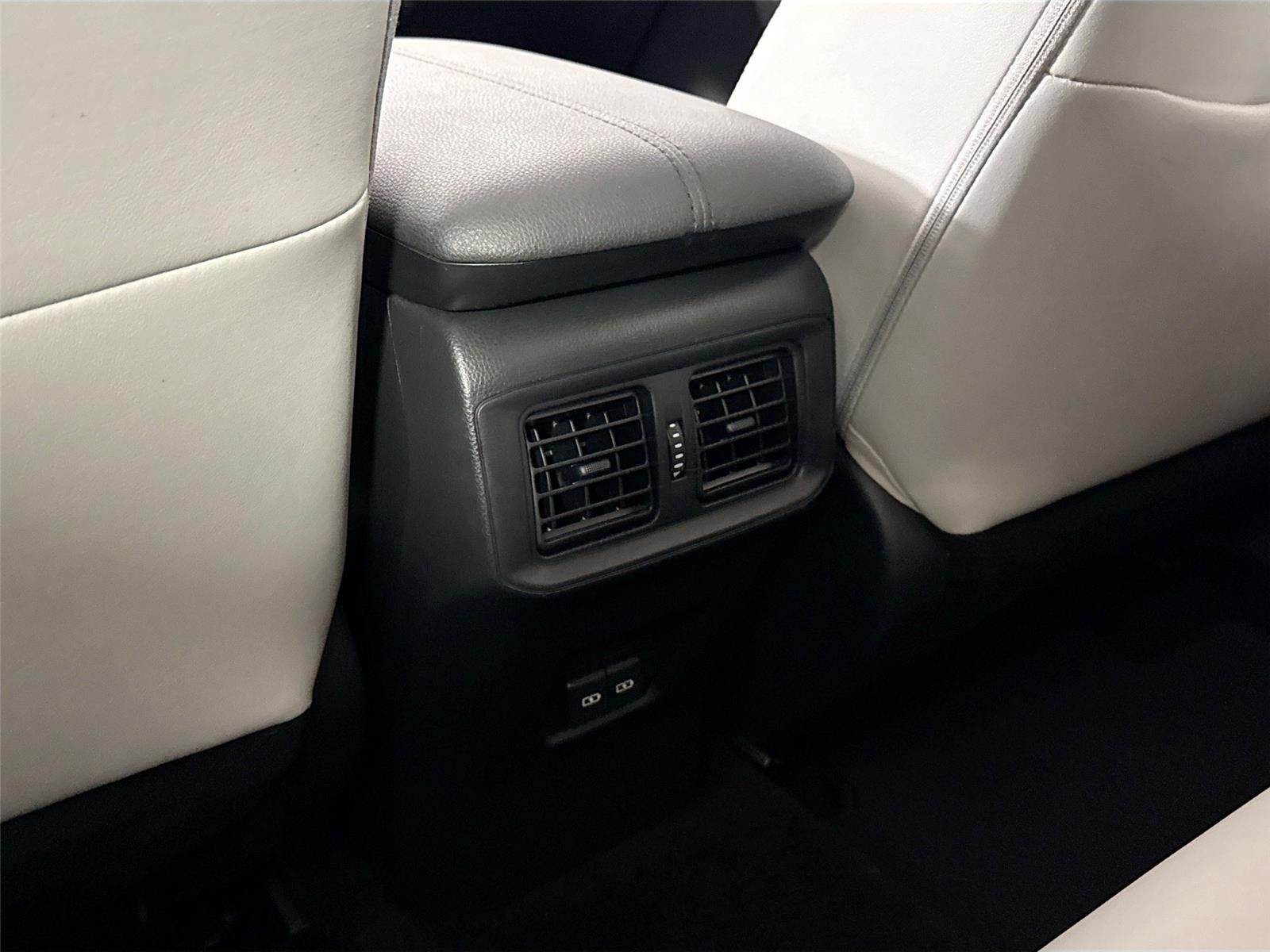 Certified Used 2022 Midnight Black Metallic Toyota XLE Premium image 32