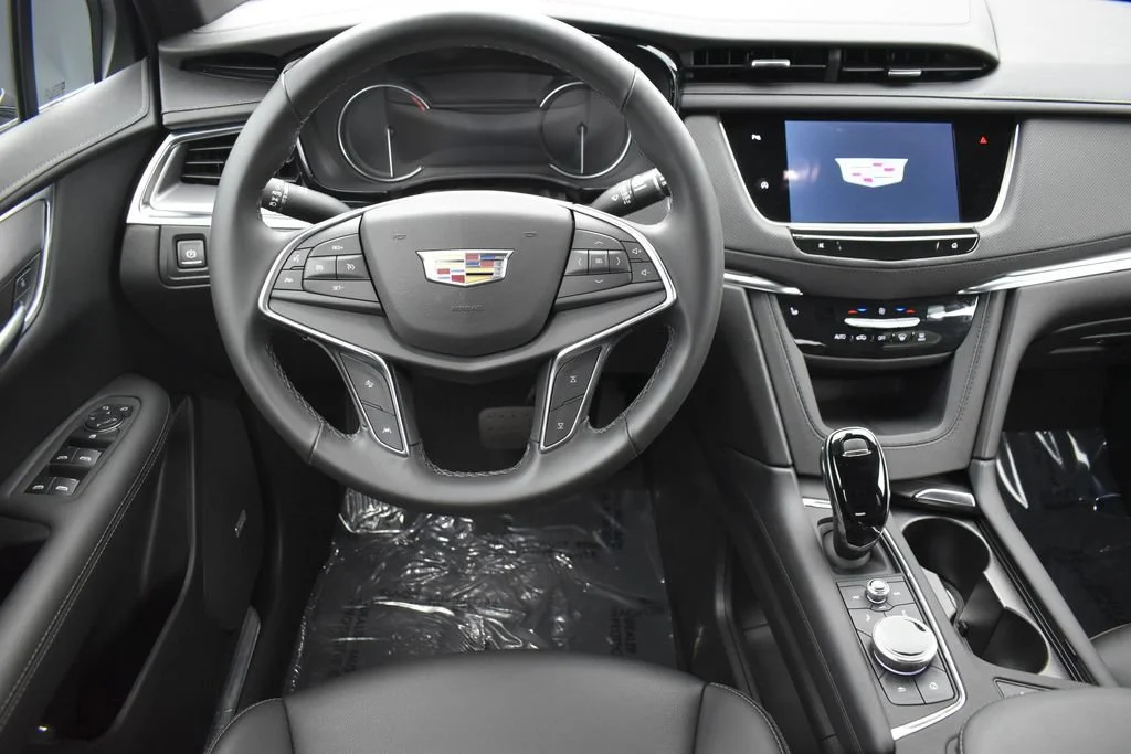 2026 Cadillac XT5 Luxury - Photo 12