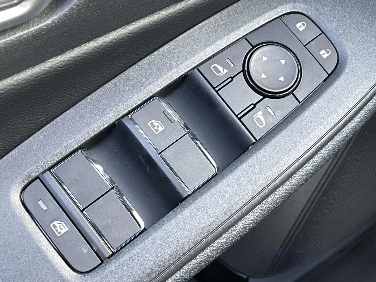 New 2026 Gun Metallic Nissan SV image 26
